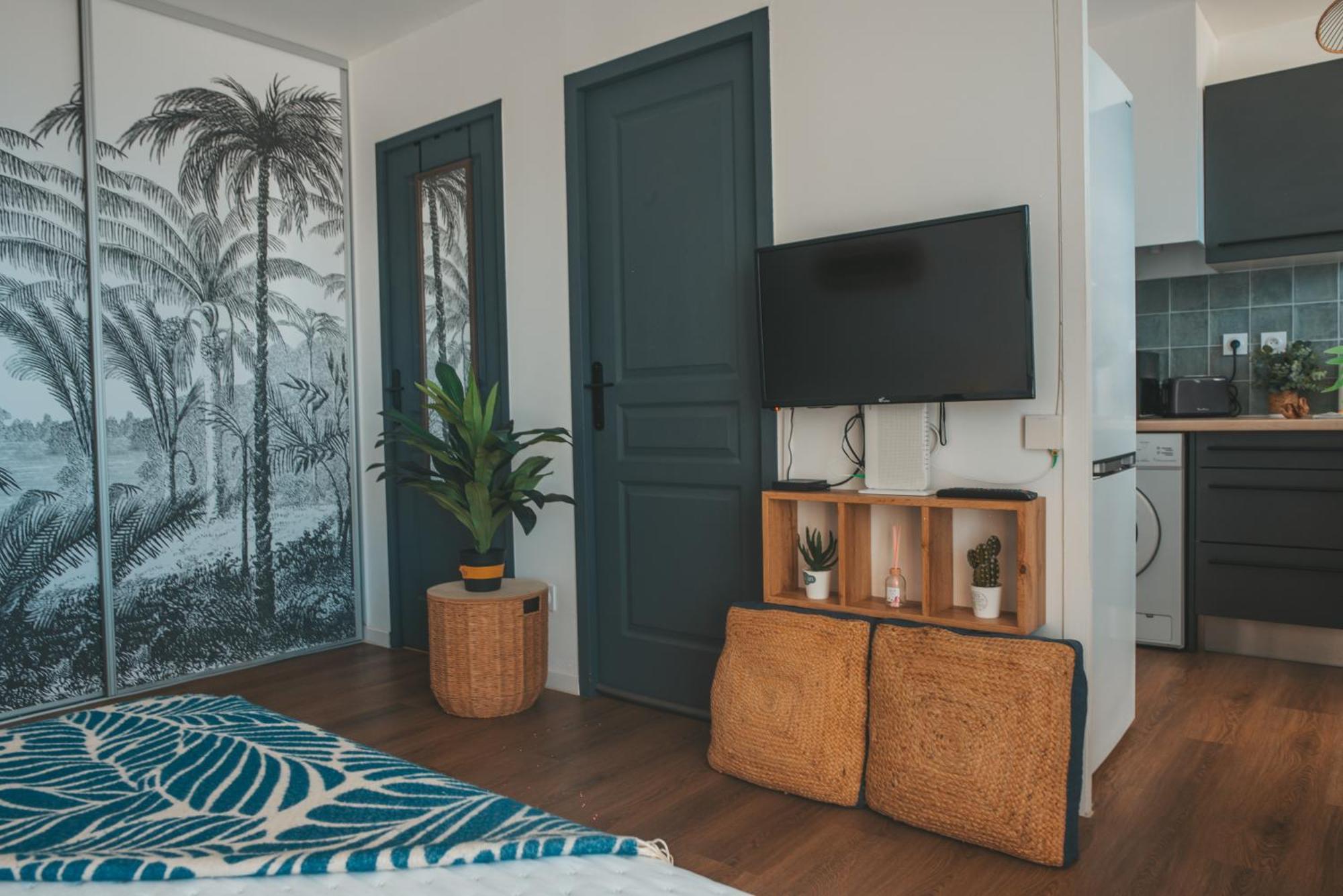Le Point De Vue Studio Saint Denis Exterior photo